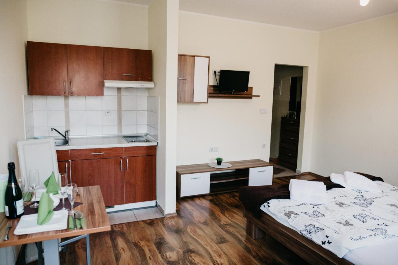 Apartments-Rooms Vogrinec พทุย ภายนอก รูปภาพ